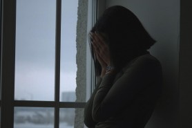 „Dacă te culci cu mine, nu-l omor". Drama unei femei care s-a lăsat violată, pentru a salva viața bărbatului cu care era la întâlnire